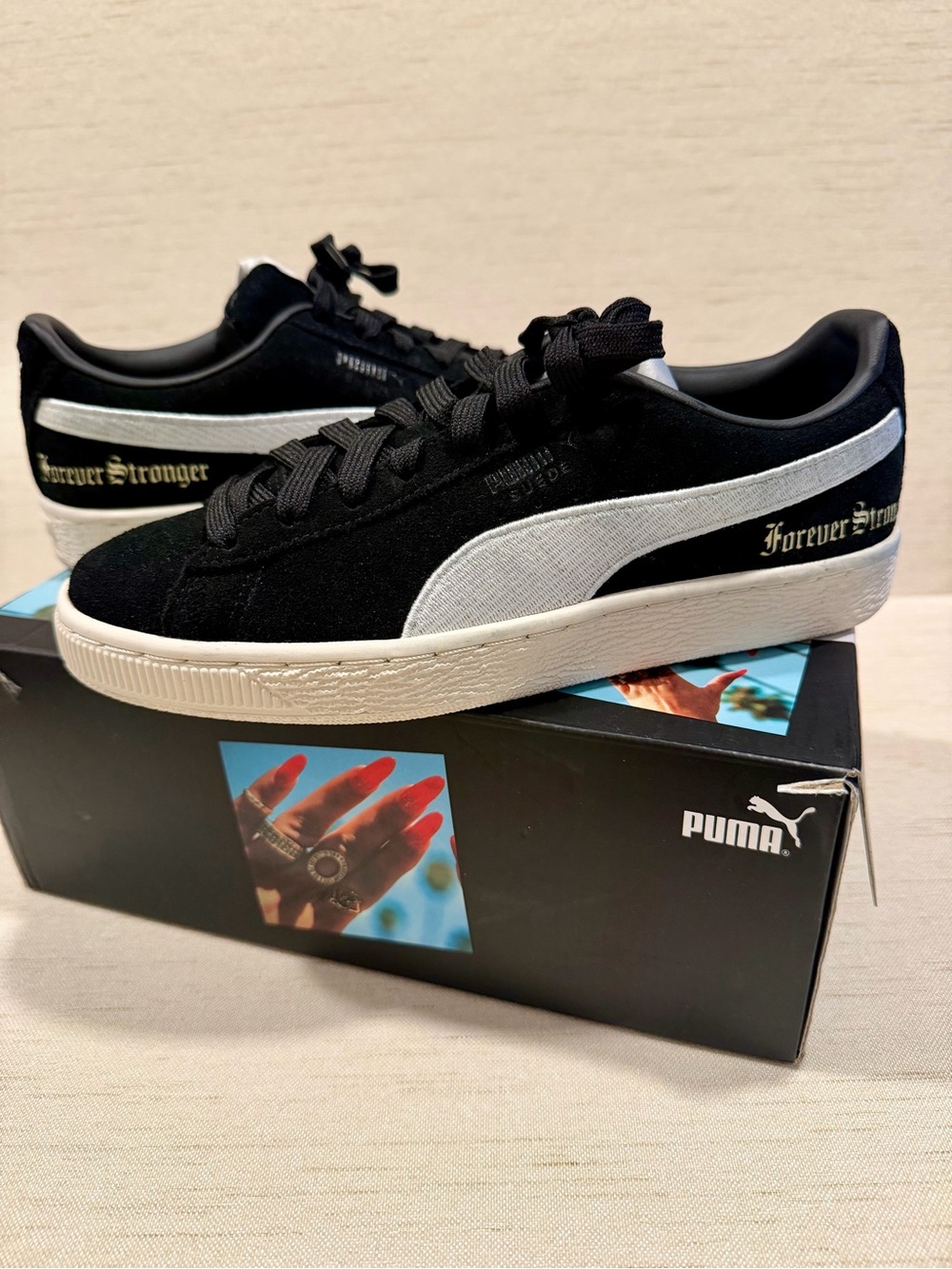 Exclusive PUMA x Lauren London Suede Forever Stronger JR Sneakers Size 4.5C